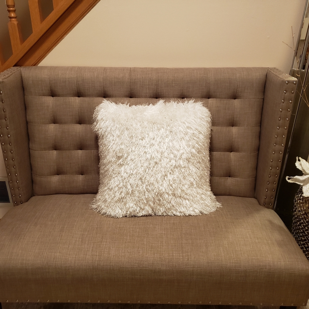 Fluffy Pillow